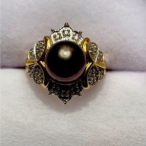 Black Tahitian Pearl Ring 8.8 mm set in 14K Gold Setting With Diamonds